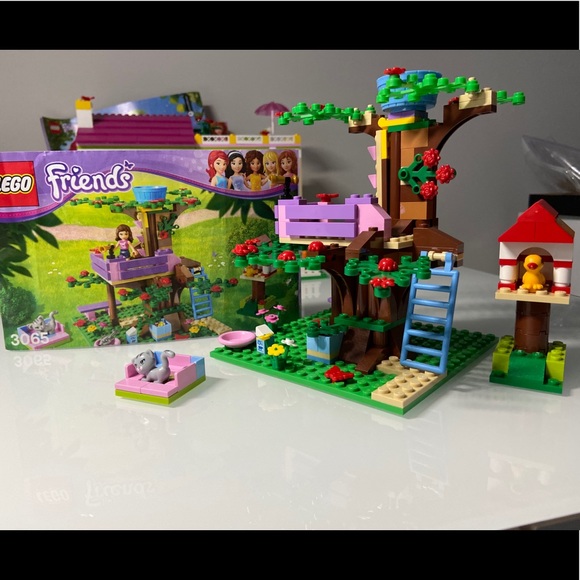 Lego Olivia’s treehouse - Picture 1 of 5